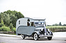 Pontiac Six 4.0-Litre Motorhome (1956) - als Lot 158 an der Bonhams Goodwood Revival Versteigerung am 10. September 2016 (© Bonhams, 2016) Pontiac Six 4.0-Litre Motorhome (1956) - als Lot 158 an der Bonhams Goodwood Revival Versteigerung am 10. September 2016 (© Bonhams, 2016)