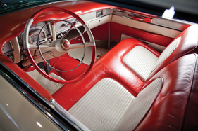 Pontiac Star Chief Convertible (1955) - als Lot 113 an der RM Auction Motor City vom 26. Juli 2014