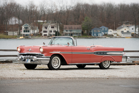 Pontiac Star Chief Convertible (1957) - als Lot 110 an der Versteigerung von RM in Amelia Island am 14. März 2015 (1957)