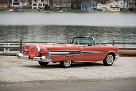 Pontiac Star Chief Convertible (1957) - als Lot 110 an der Versteigerung von RM in Amelia Island am 14. März 2015 (1957)