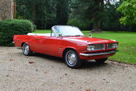 Pontiac Tempest Convertible Coupé (1963) - als Lot 307 an der Bonhams Versteigerung in London Olympia am 7. Dezember 2016