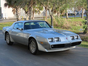 Pontiac Trans Am (1981) - als Lot 166 angeboten an der RM/Sotheby's "Driving into Summer" 2020 Versteigerung