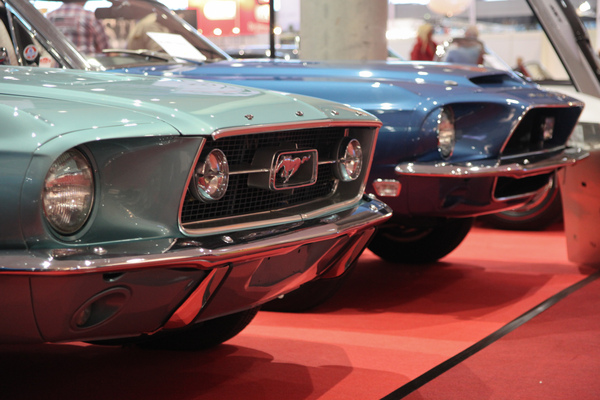 Image: Pony cars, two Ford Mustangs - Retro Classics Stuttgart 2015