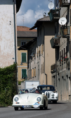 Porsche 356 1300 Speedster (1954) - ADAC Trentino Classic 2013 - Oldtimer-Wanderung um den Autozug-Pokal (1954)
