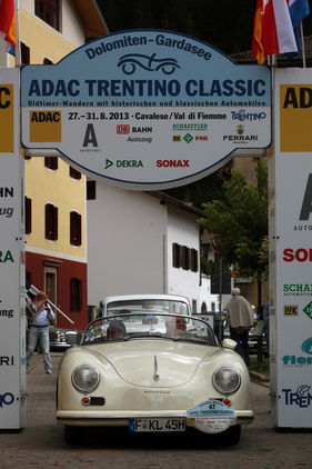 Porsche 356 1300 Speedster (1954) - ADAC Trentino Classic 2013 - Oldtimer-Wanderung um den Sonax-Pokal (1954)