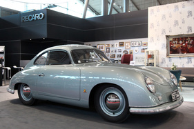 Porsche 356 (1951) - mit Karosserie von Reutter, aus der Recaro hervorgegangen ist - bereits im Vorjahr gezeigt - Retro Classics Stuttgart 2014