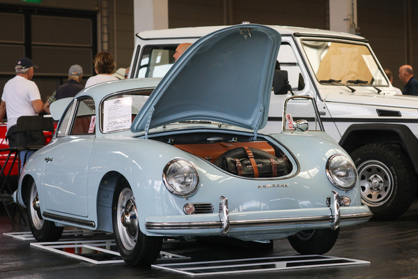 Porsche 356 A Coupé (1959) - top-restauriert und für EUR 1790'000 angeboten - Klassikwelt Bodensee 2024