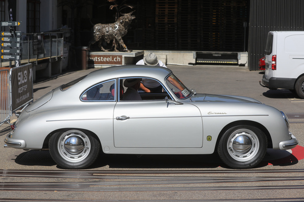 Porsche 356 A European (1956) - unter dieser Bezeichnung für kurze Zeit in den USA verkauft - Older Classics August 2024