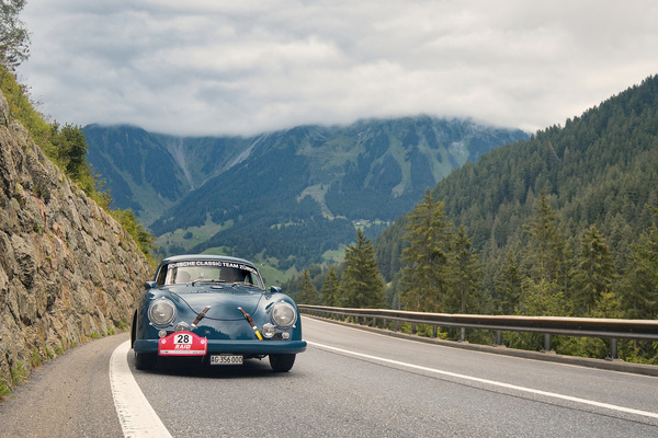 Bild: Porsche 356 A GT (1959) - Stefano Ginesi und seine Frau fuhren auf den 30. Gesamtrang - 30. RAID Klosters-Wien 2020