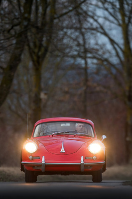 Porsche 356 B 1600 (1961) - immerhin 167 cm breit war die Dame und dies bei einer Spurbreite von nur 1,3 Metern