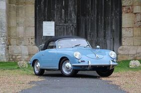 Porsche 356 B 1600 Super 90 Cabriolet mit Hard-top (1960) - als Lot 110 angeboten an der Artcurial Rétromobile Paris Versteigerung am 2. Februar 2024 (1960)