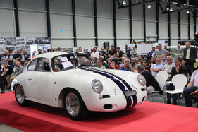 Porsche 356 B 1600 Super 90 Racer (1961) - als Lot 34 anlässlich der Versteigerung der Oldtimer Galerie an der Swiss Classic World Luzern am 28. Mai 2022