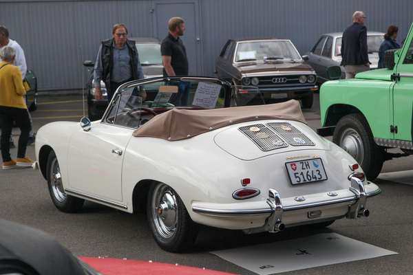 Porsche 356 Cabriolet von 1962 auf dem privaten Fahrzeugmarkt - Swiss Classic World Luzern 2021