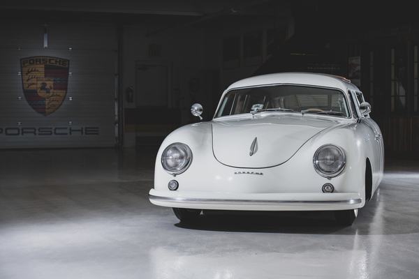 Porsche 356 Limousine Custom (1953) - angeboten an der Taj Ma Garaj Versteigerung am 28. September 2019