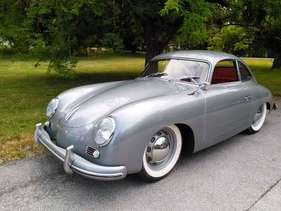 Porsche 356 Pre-A 1500 "Bent window" (1954) - as lot 097 at the Artcurial auction on the occasion of the Rétromobile in Paris 2018