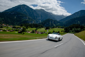 Porsche 356 Speedster 1500 (1955) - Landstrassen liegen ihm besonders