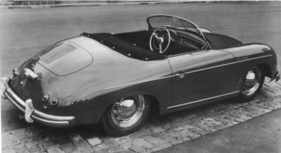 Porsche 356 Speedster (1954) - die durchgehenden Chromstreifen hatte nur der Speedster ohne Aufpreis