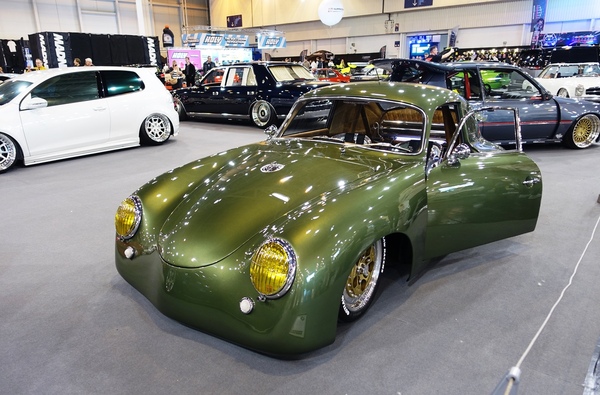 Porsche 356 – als Baujahr wird 1967 angegeben, was natürlich kaum sein kann – Essen Motor Show 2024