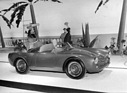 Porsche 550 RS Spyder (1954) - 225 km/h Spitze soll er leisten, an Privatfahrer wird er erst nach gründlicher Erprobung verkauft - Genfer Automobilsalon 1954