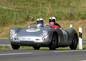 Porsche 550 RS Spyder (1955) am Jochpass Memorial 2011 (Start-Nr. 083) Porsche 550 RS Spyder (1955) am Jochpass Memorial 2011 (Start-Nr. 083)