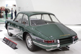 Porsche 754 T7 - der 911-Verläufer hat einen Vierzylinder-Boxermotor mit 1966 cm3 - 50 Jahre Porsche 911 im Porsche-Museum