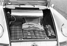 Porsche 901 (1964) - Blick in den vorne liegenden Kofferraum eines Testwagens