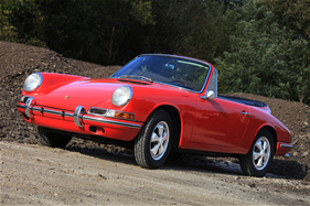 Porsche 901 Cabriolet Prototyp (1964) - bis zu den Türhinterkanten exakt identisch zum 901