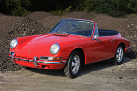 Porsche 901 Cabriolet Prototyp (1964) - wer weiss, wenn die Steifigkeit gereicht hätte, wäre dieser Wagen statt des Targas in die Produktion gegangen