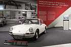 Porsche 901 - ein vielbeschäftigter früher 901, unrestauriert und immer wieder für Werbeanzeigen, Kalenderfotos oder Medienbeiträge genutzt - 50 Jahre Porsche 911 im Porsche-Museum