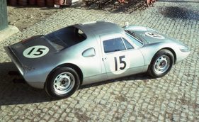 Porsche 904 (1964) - mit 493 km auf dem Tacho gilt als originales Exemplar schlechthin, er befindet sich sizusagen im Auslieferungszustand