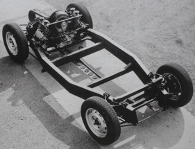 Porsche 904 Carrera GTS (1964) - modernisierter Leiterrahmen Porsche 904 Carrera GTS (1964) - modernisierter Leiterrahmen