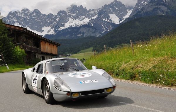 Bild Porsche 904 GTS (1964) - an der Kitzbühler Alpenrallye 2013