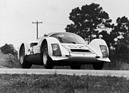 Bild: Porsche 906 "Carrera 6" (1966) - Der Wagen belegt bei den 12 Stunden von Sebring, der Targa Florio und in Le Mans die vorderen Plätze