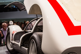 Porsche 906 (Carrera 6) (1966) - dicke Reifen