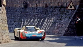 Porsche 907 (1968) - Hans Herrmann und Jochen Neerpasch an der Targa Florio am 5. Mai 1968