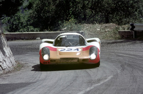 Image: Porsche 907 (1968) - Vic Elford and Umberto Maglioli won the overall classification of the 1968 Targa Florio.