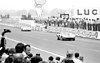 Porsche 908 (1968) - bei den 24 Stunden von Le Mans im Jahr 1969, im Vordergrund Ickx/Oliver im Ford GT40 - eine Runde vor Schluss (© Archiv Automobil Revue) Porsche 908 (1968) - bei den 24 Stunden von Le Mans im Jahr 1969, im Vordergrund Ickx/Oliver im Ford GT40 - eine Runde vor Schluss (© Archiv Automobil Revue)