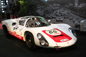 Porsche 910 (1967) - erfolgreicher 906-Nachfolger (Rétromobile 2013)