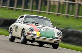 Porsche 911 (1964) – "Ronnie Hoare Trophy" für Sportwagen von 1960 bis 1966