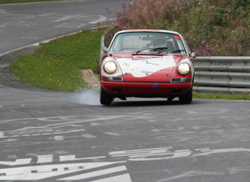 Porsche 911 (1965) - AVD Historic Marathon 2011