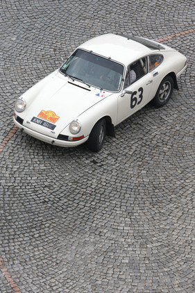 Porsche 911 (1965) - an der Rallye Peking-Paris 2013 - Sonderprüfung Tremola Tag 31