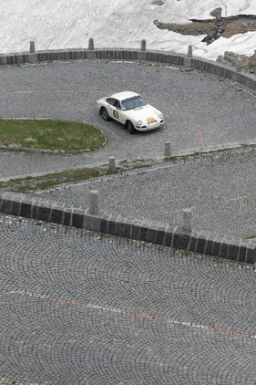 Porsche 911 (1965) - an der Rallye Peking-Paris 2013 - Sonderprüfung Tremola Tag 31