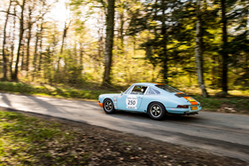 Porsche 911 (1965) an der Tour Auto Optic 2ooo auf Etappe 3 am 10. April 2014 (Startnummer 250)