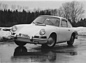 Porsche 911 (1965) - bei der Handlingprüfung (© Archiv Automobil Revue) Porsche 911 (1965) - bei der Handlingprüfung (© Archiv Automobil Revue)
