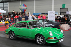 Porsche 911 (1971) - mit karierten Sitzen - Motorworld Classics Bodensee 2019