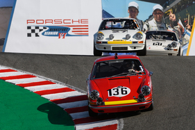 Porsche 911 (1971) - zusammen mit Artgenossen - Porsche Rennsport Reunion 2018