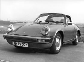 Porsche 911 (1974) - der Targa mit dem abnehmbaren Dachmittelteil