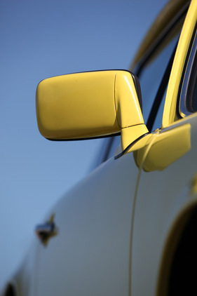 Porsche 911 (1975) - die neuen Rückspiegel kamen recht voluminös daher