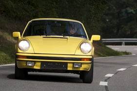 Porsche 911 (1975) - unverkennbar ein 911-er