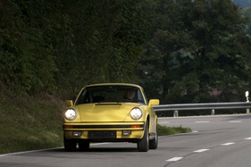 Porsche 911 (1975) - von den Ur-Genen war kaum etwas verloren gegangen